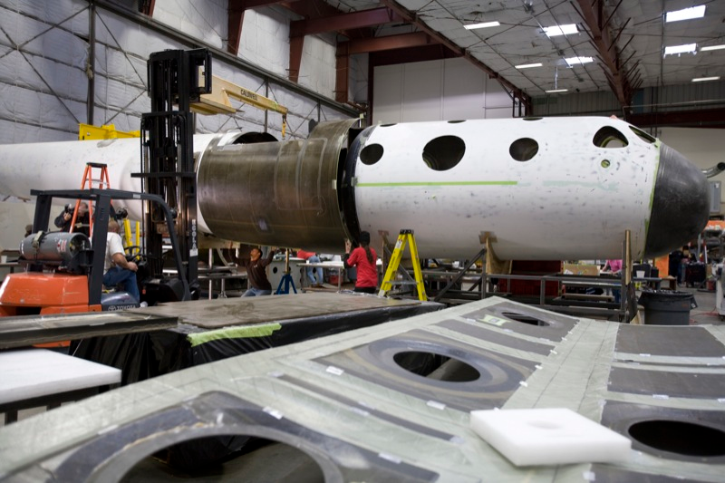 Illustration for article titled Virgin Galactic Unveils Spaceships That'll Take Passengers Up in 2009